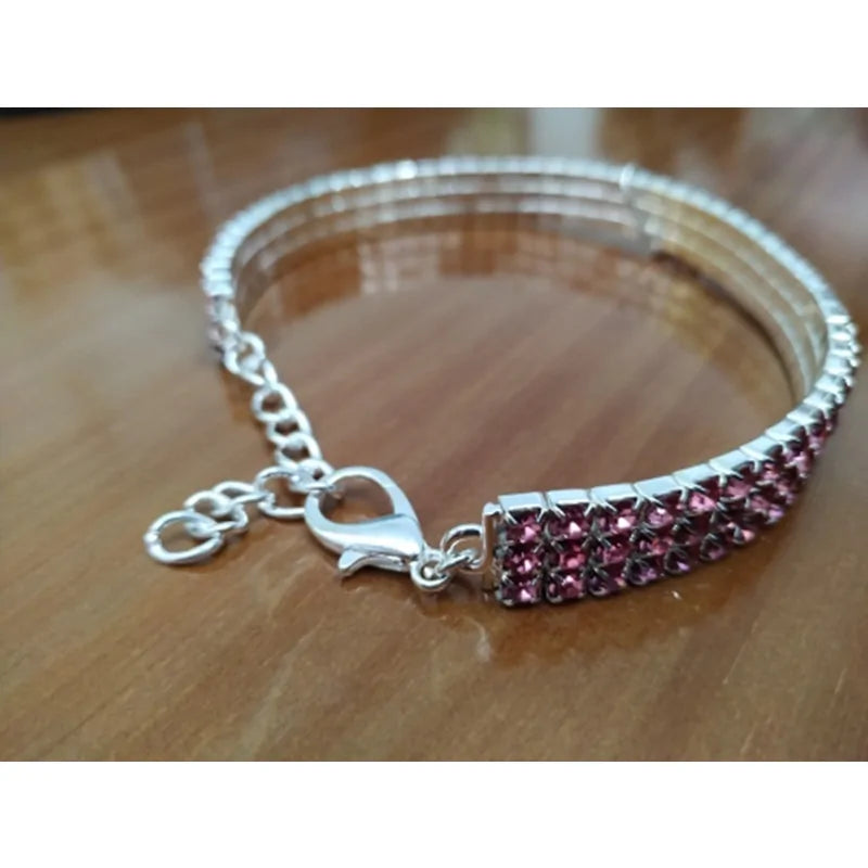 Heart-Shaped Whinestone Cat Collar